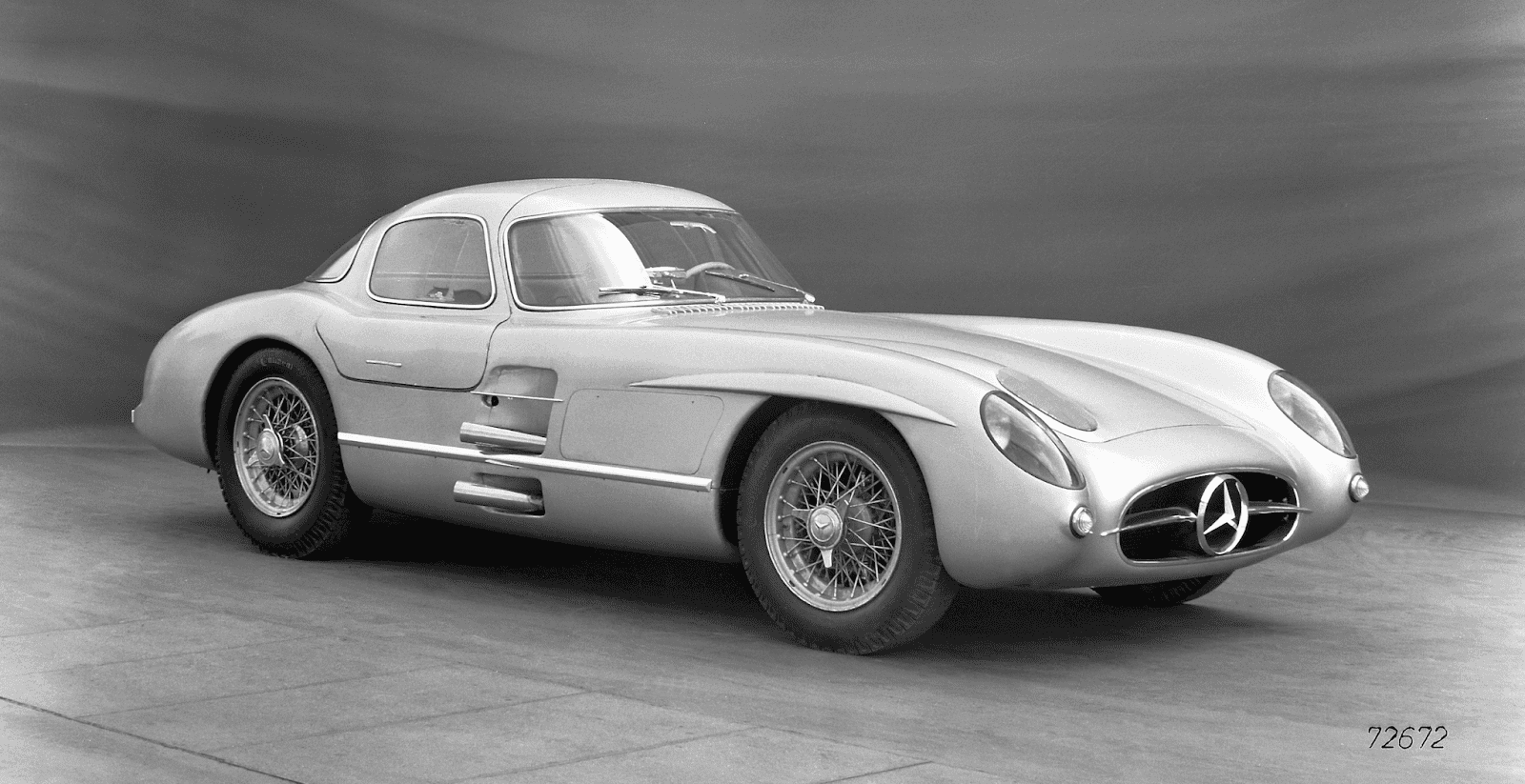 Mercedes-Benz 300 SLR Uhlenhaut Coupe
